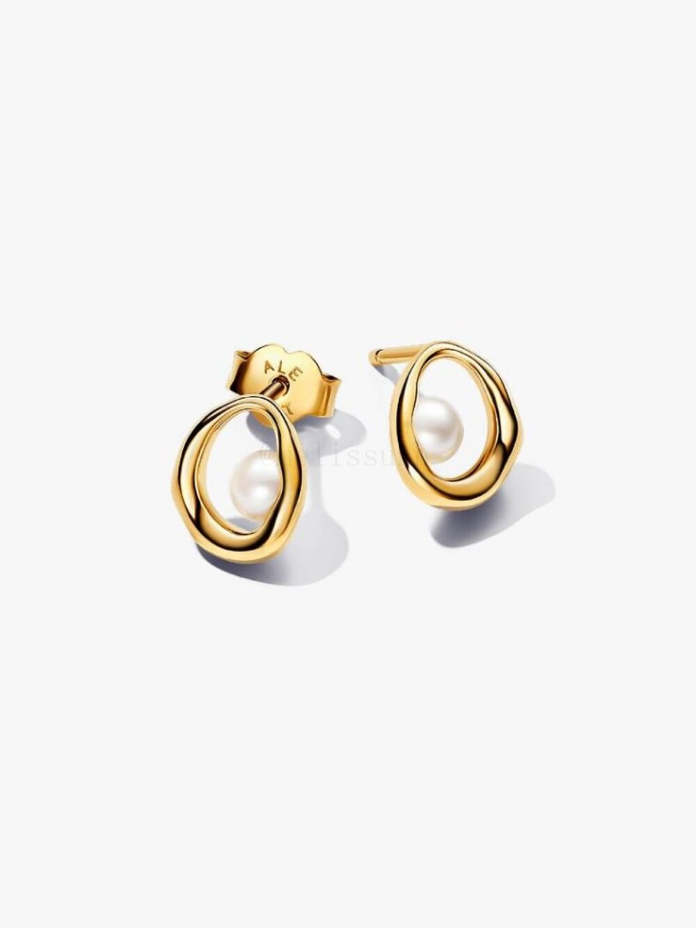 Pandora Organically Shaped Oval Pearl Stud Earrings